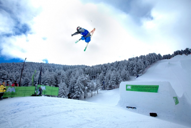  Ski jumping 